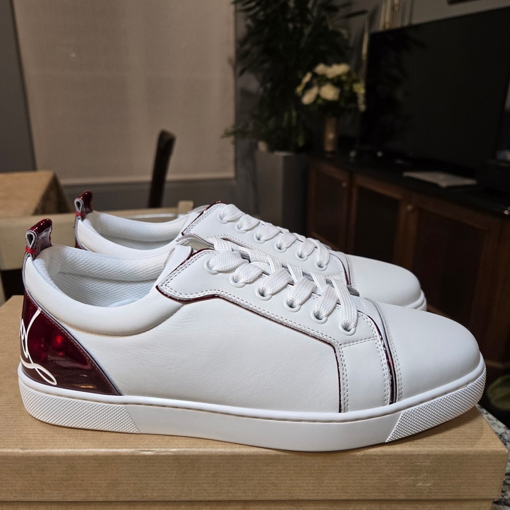 NEW Christian Louboutin Fun Louise Junior Flat White Sneakers Size 39